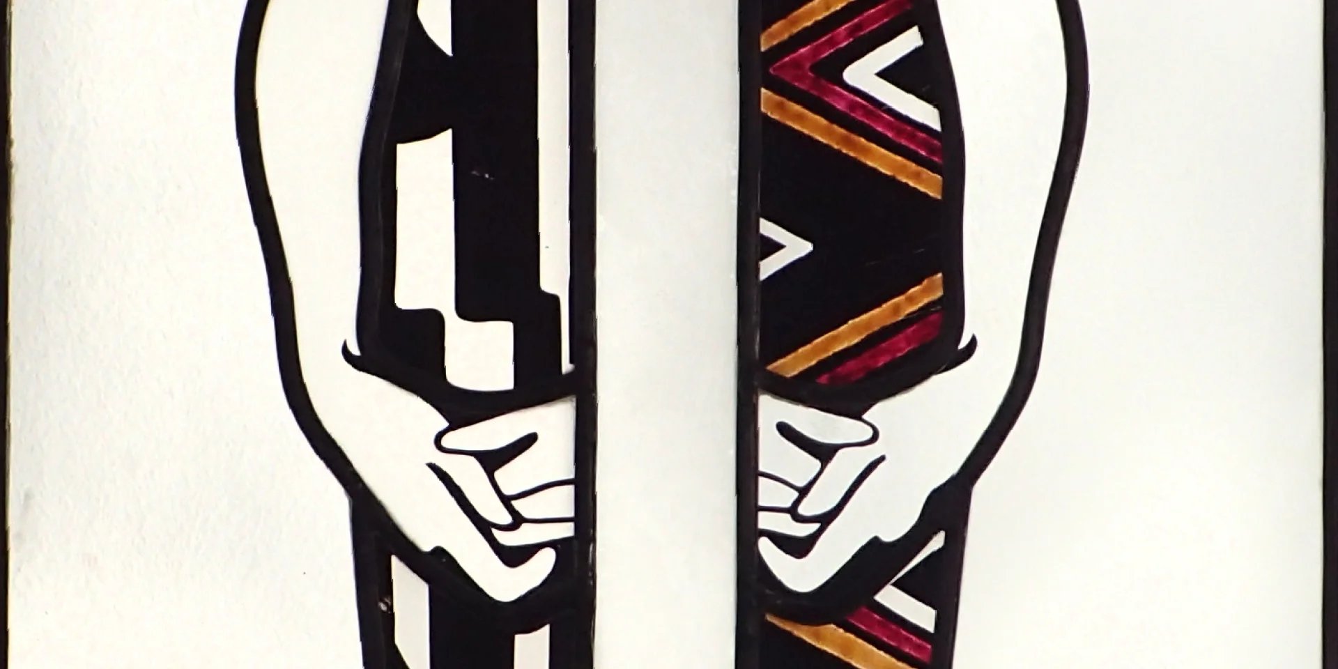 Gustav Klimt grafikája alapján készült üvegablak