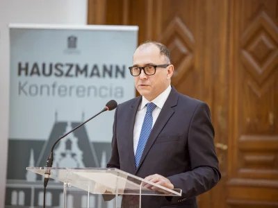 Tavaszi Szépmíves Szimpózium